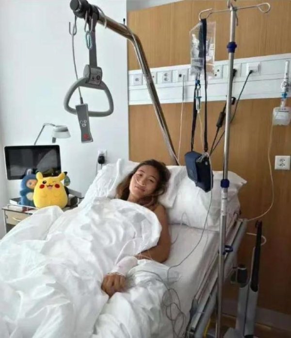 股天下配资官网 郑钦文手术恢复期估计在3至4周 有望参加美网